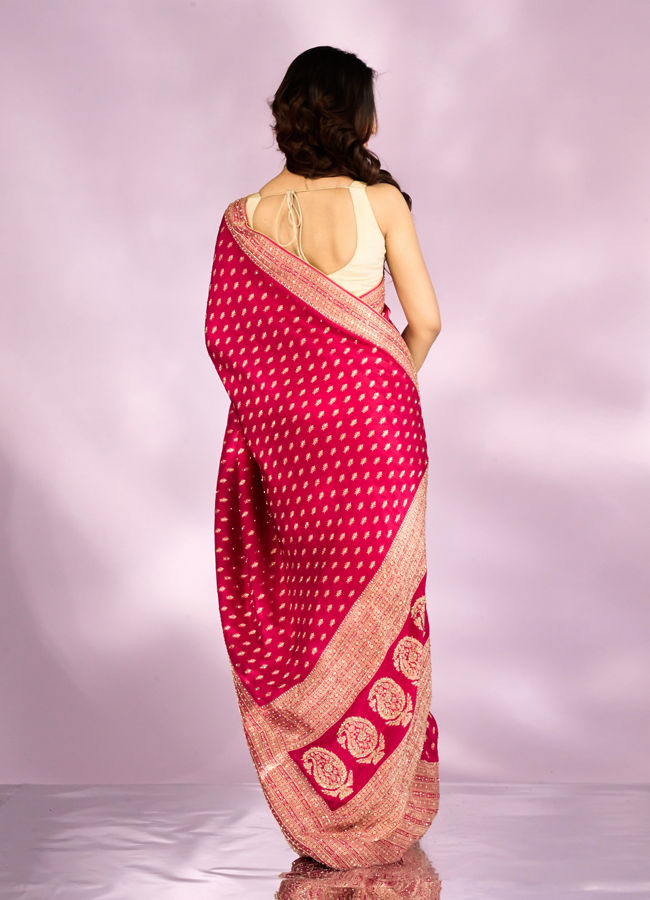 Mohey Women Elegant Rani Pink Saree