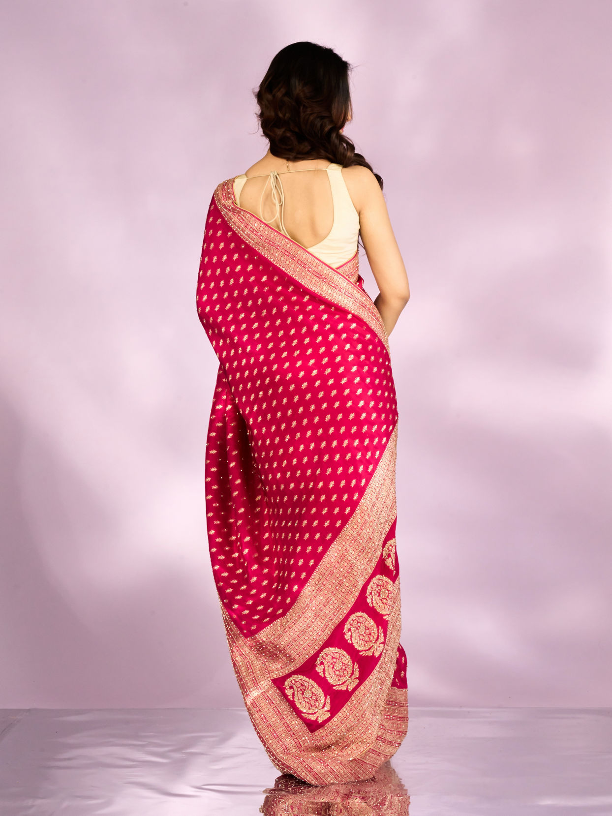 Mohey Women Elegant Rani Pink Saree