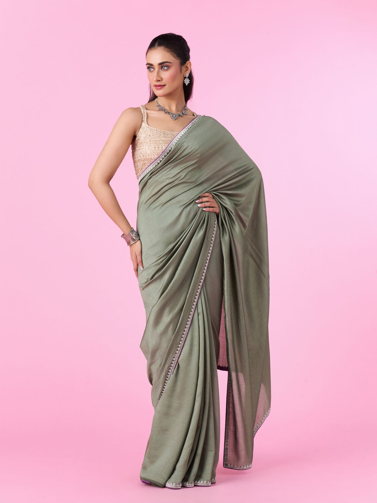 Mohey Women Pista Green Elegant Saree