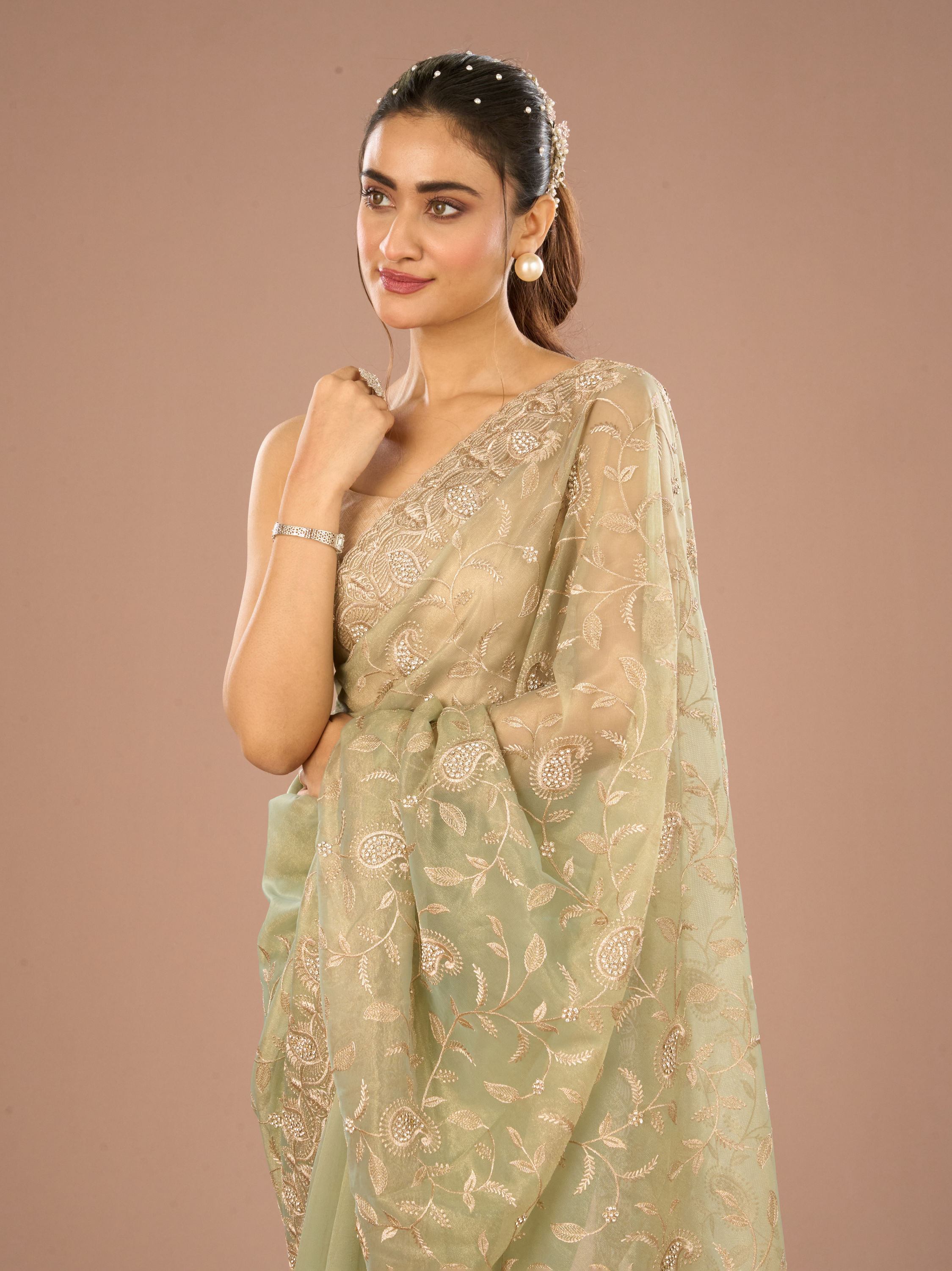 Mohey Women Pista Green Enchantress Saree