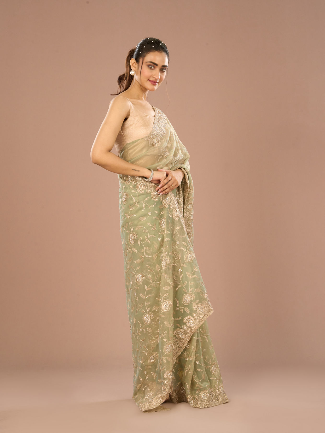 Mohey Women Pista Green Enchantress Saree