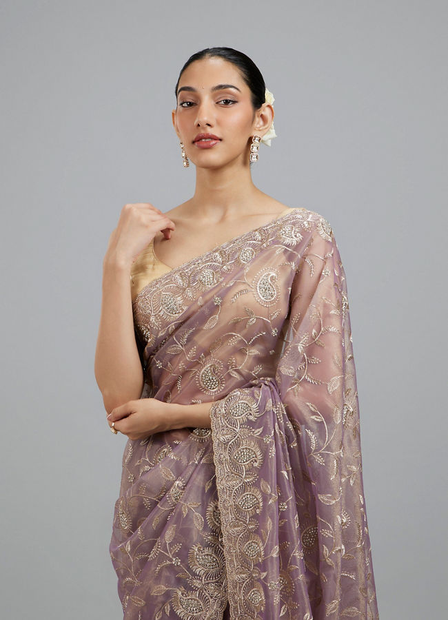 Mohey Women Lavish Purple Net Saree