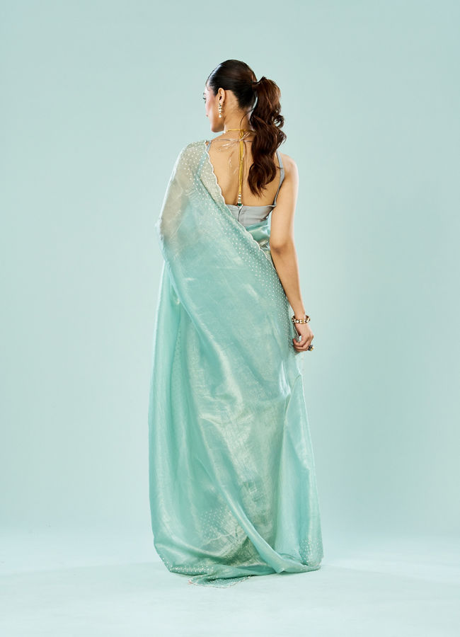 Mohey Women Emerald Allure Organza Saree