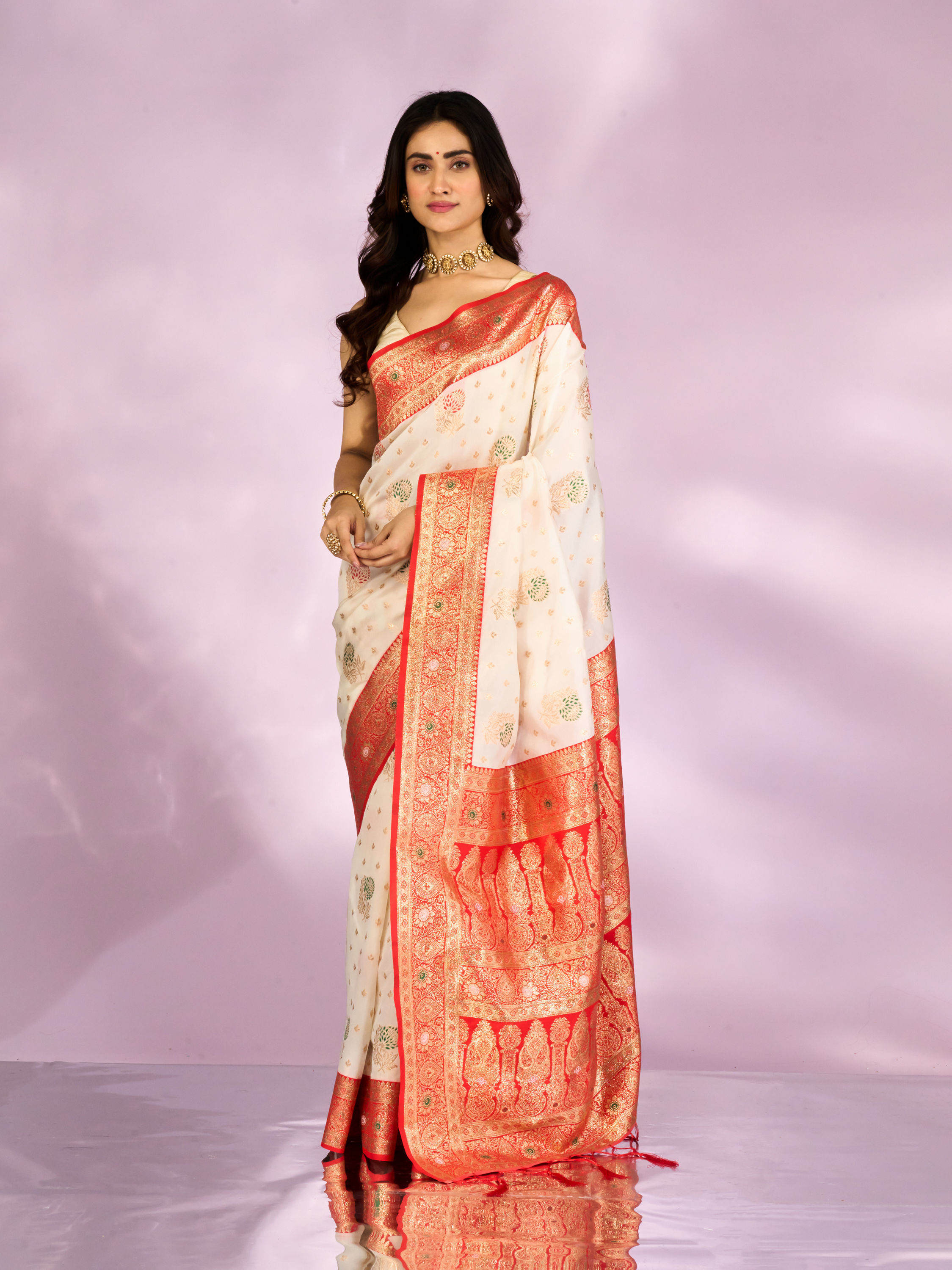 Mohey Women Radiant Cream Red Saree