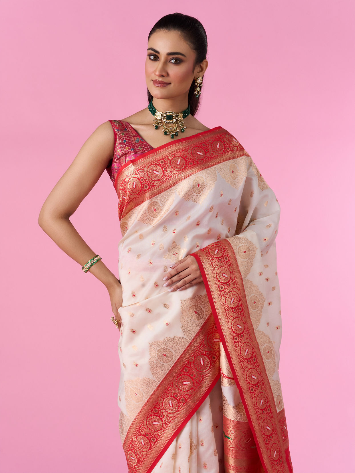 Mohey Women Elegant Cream Red Saree
