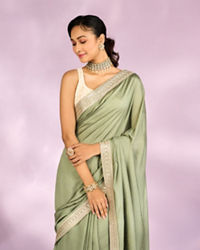 Mohey Women Emerald Elegance Saree