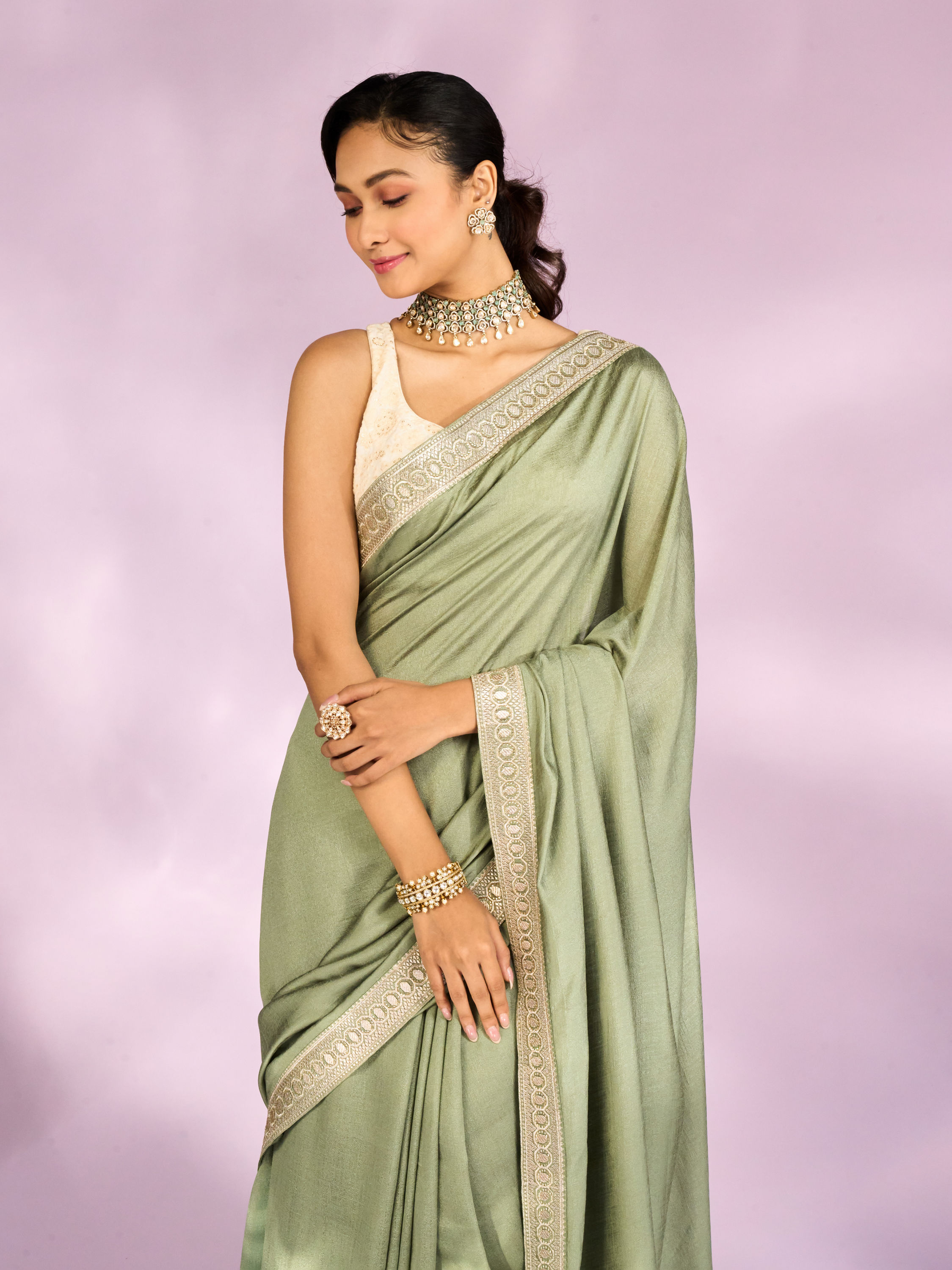 Mohey Women Emerald Elegance Saree