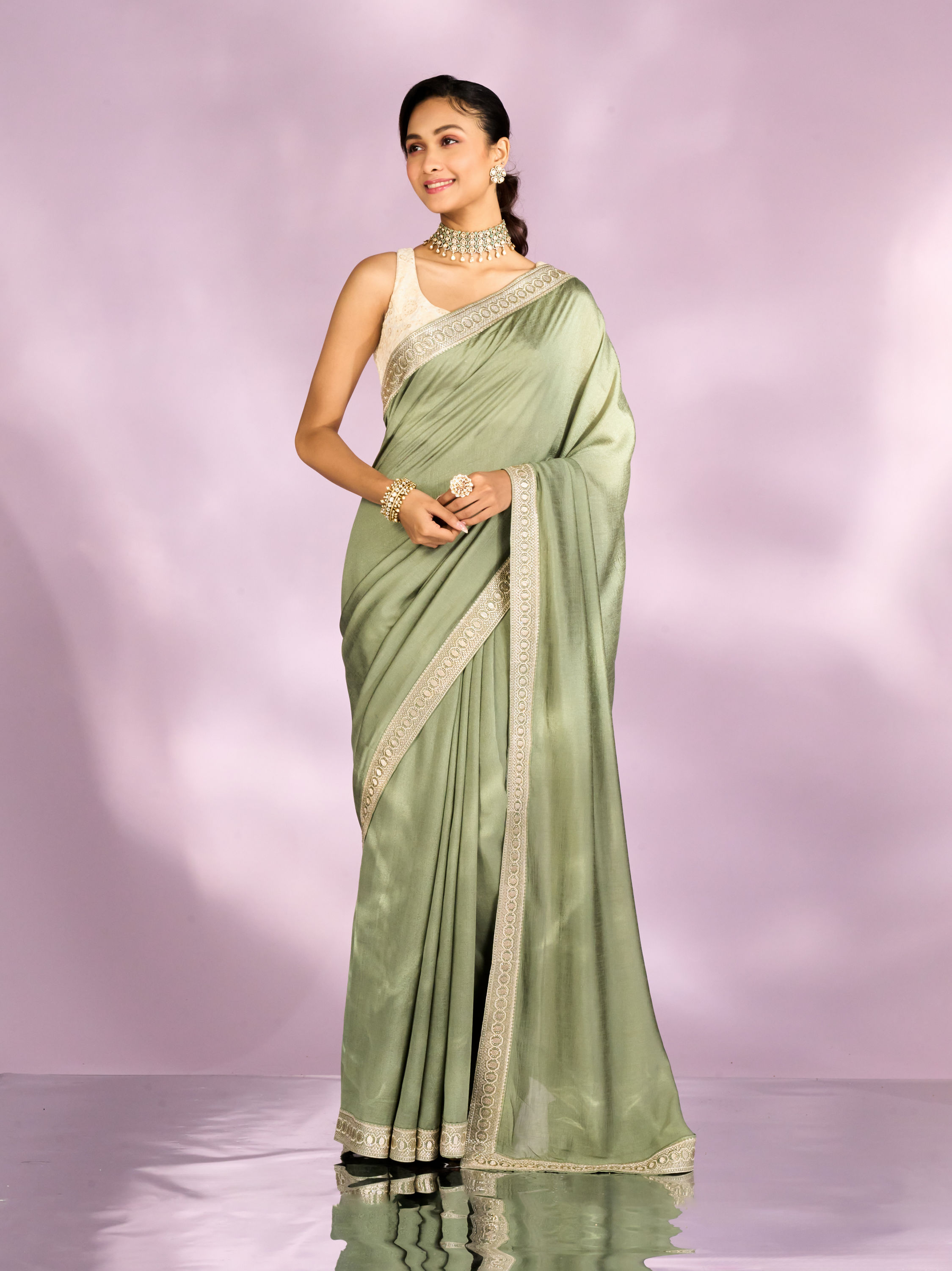 Mohey Women Emerald Elegance Saree