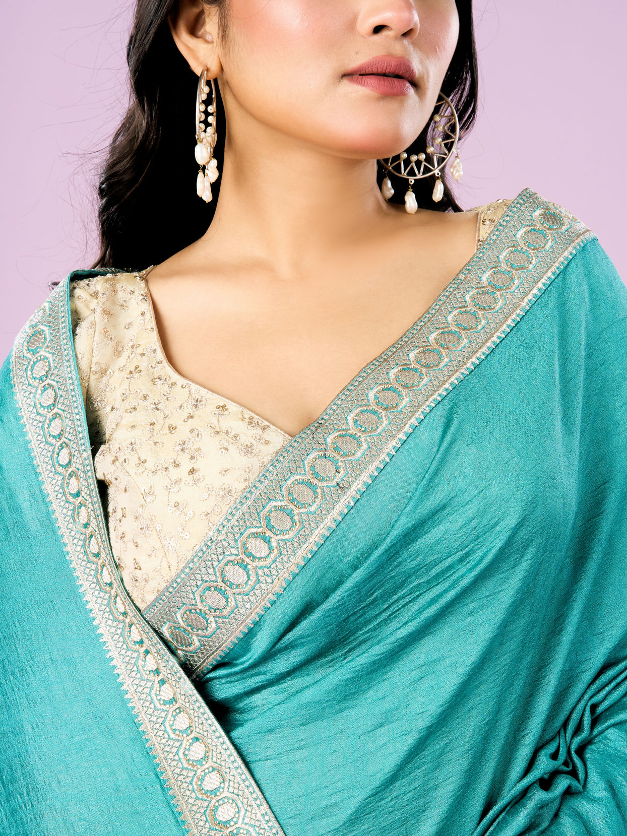 Mohey Women Aqua Radiance Saree