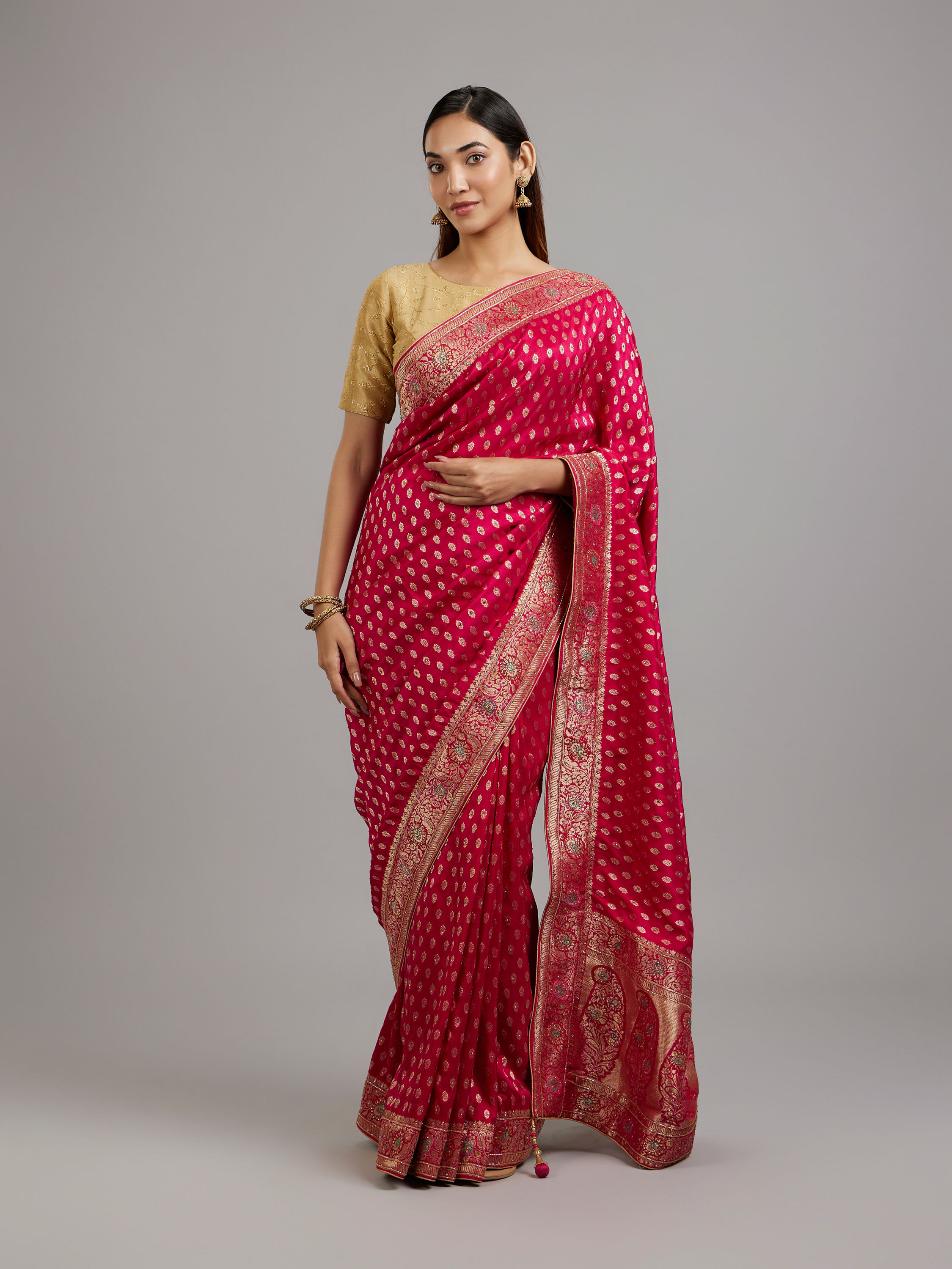 Mohey Women Radiant Rani Pink Saree
