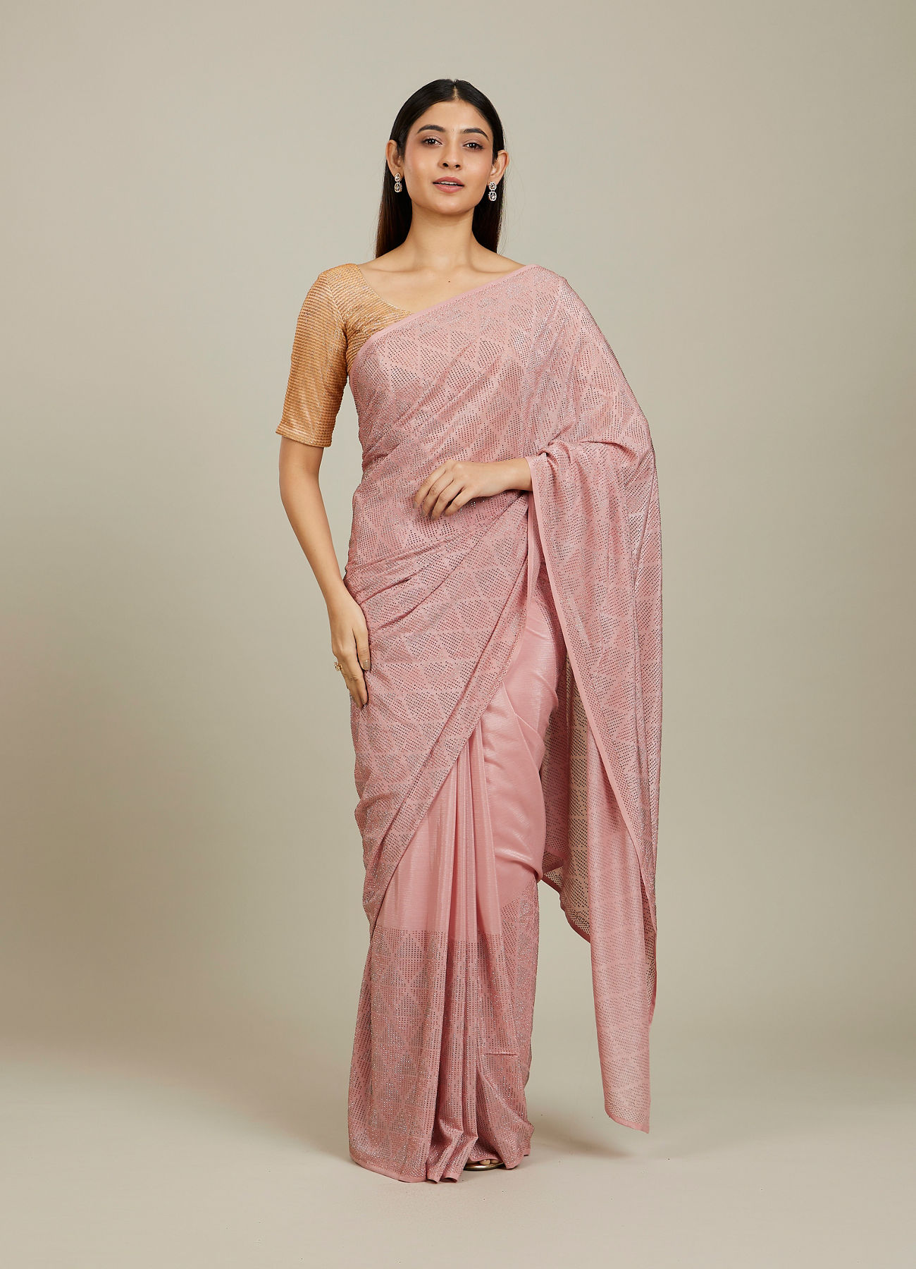 Mohey Women Elegant Peach Chinon Saree