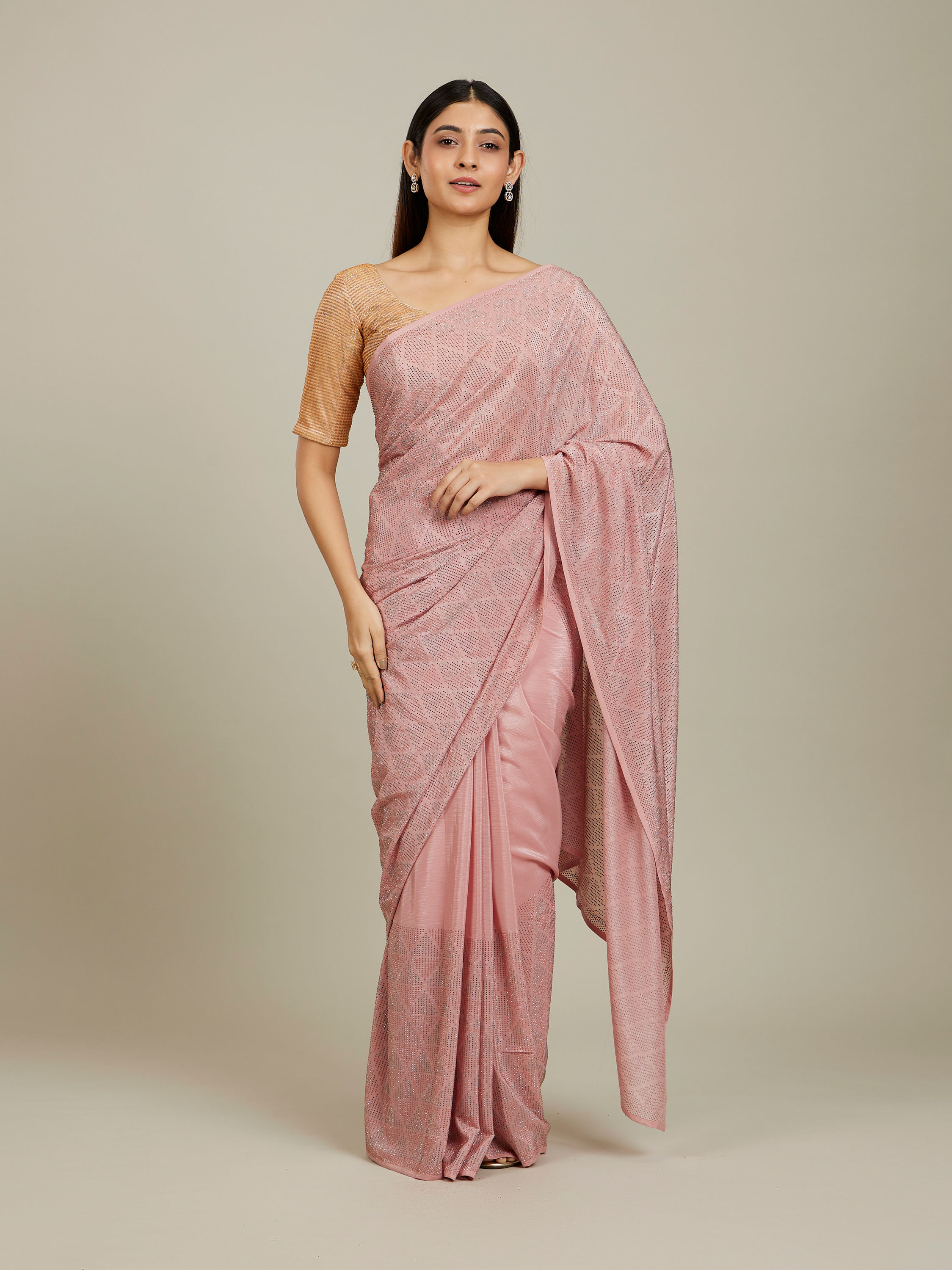 Mohey Women Elegant Peach Chinon Saree