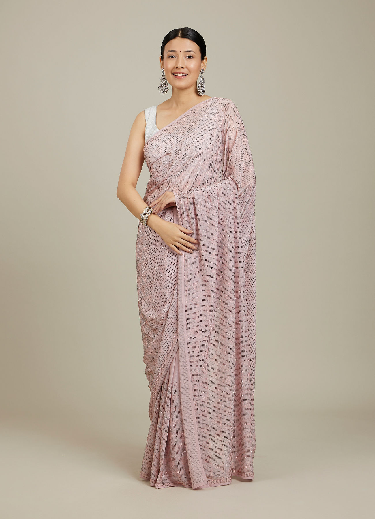 Mohey Women Enchanting Pink Chinon Saree