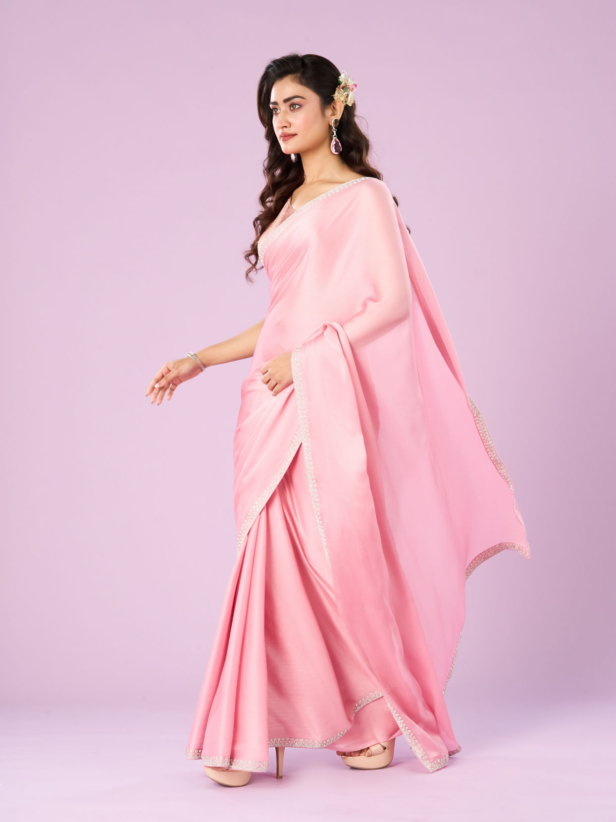 Mohey Women Pink Chinon Elegance Saree