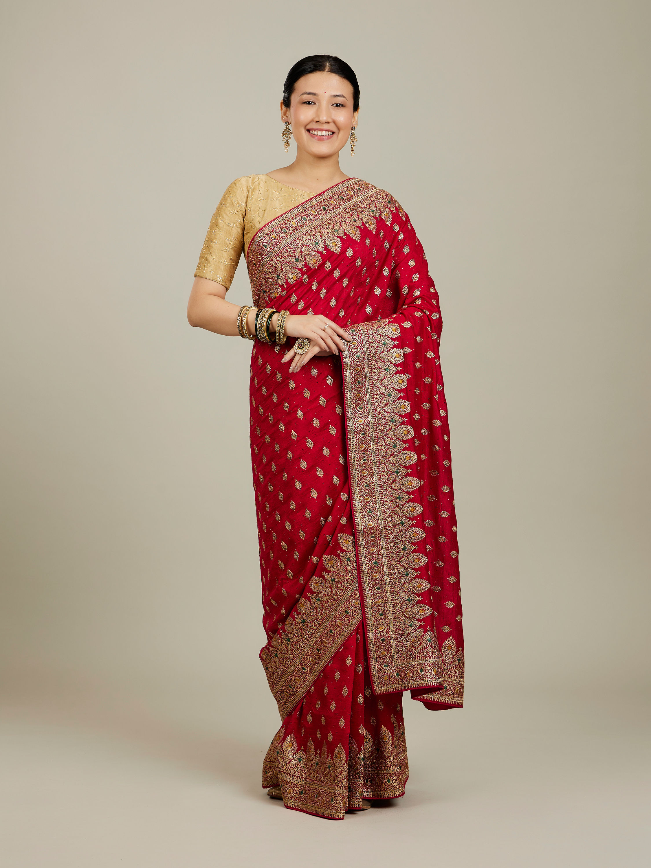 Mohey Women Classic Red Love Regalia Saree