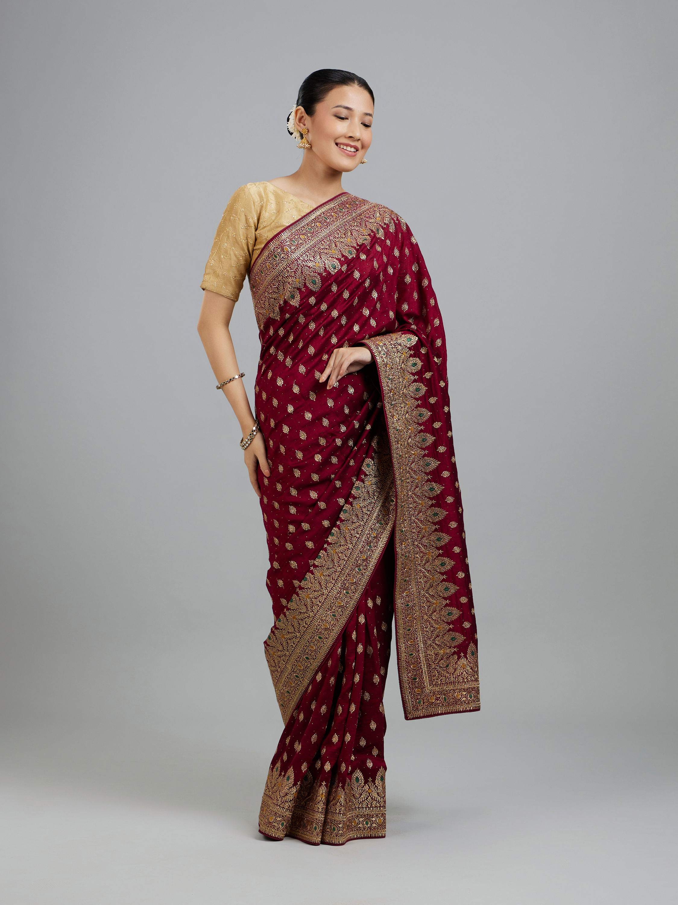 Mohey Women Wine Glory Elegance Saree