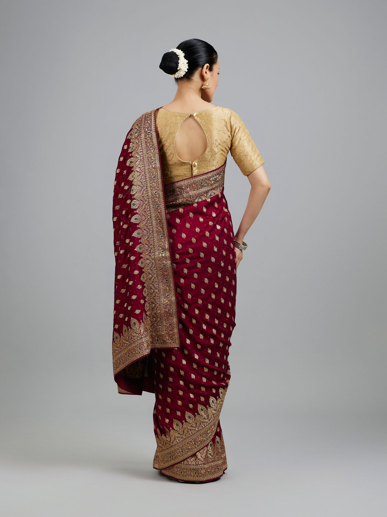 Mohey Women Wine Glory Elegance Saree