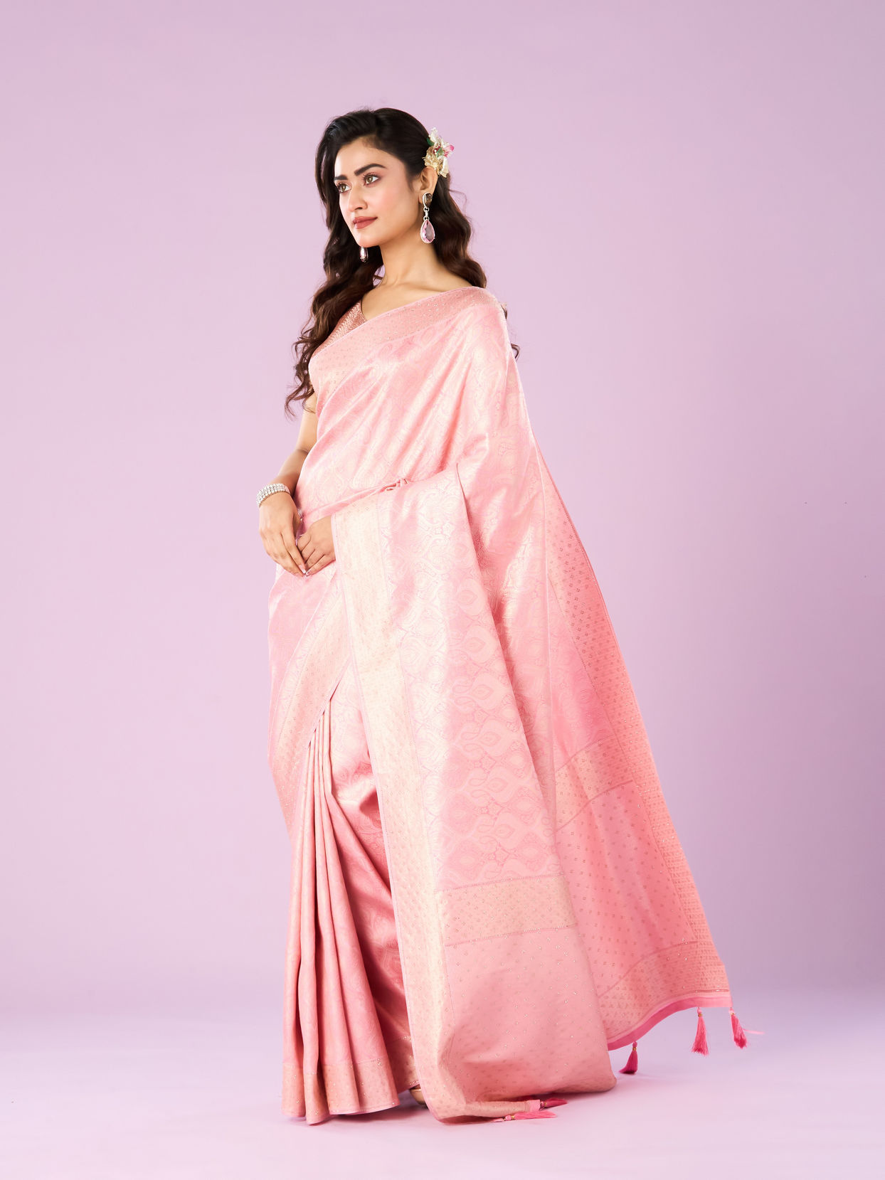Mohey Women Ethereal Pink Banarasi Saree