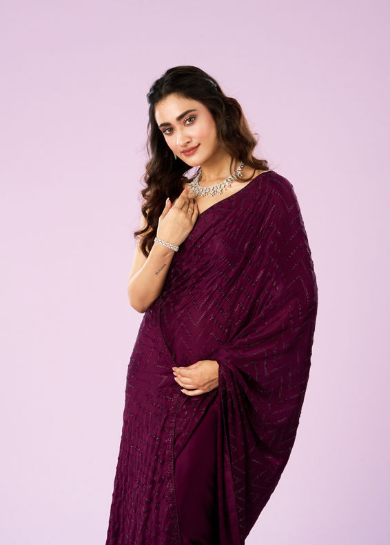 Mohey Women Elegant Wine Satin Saree