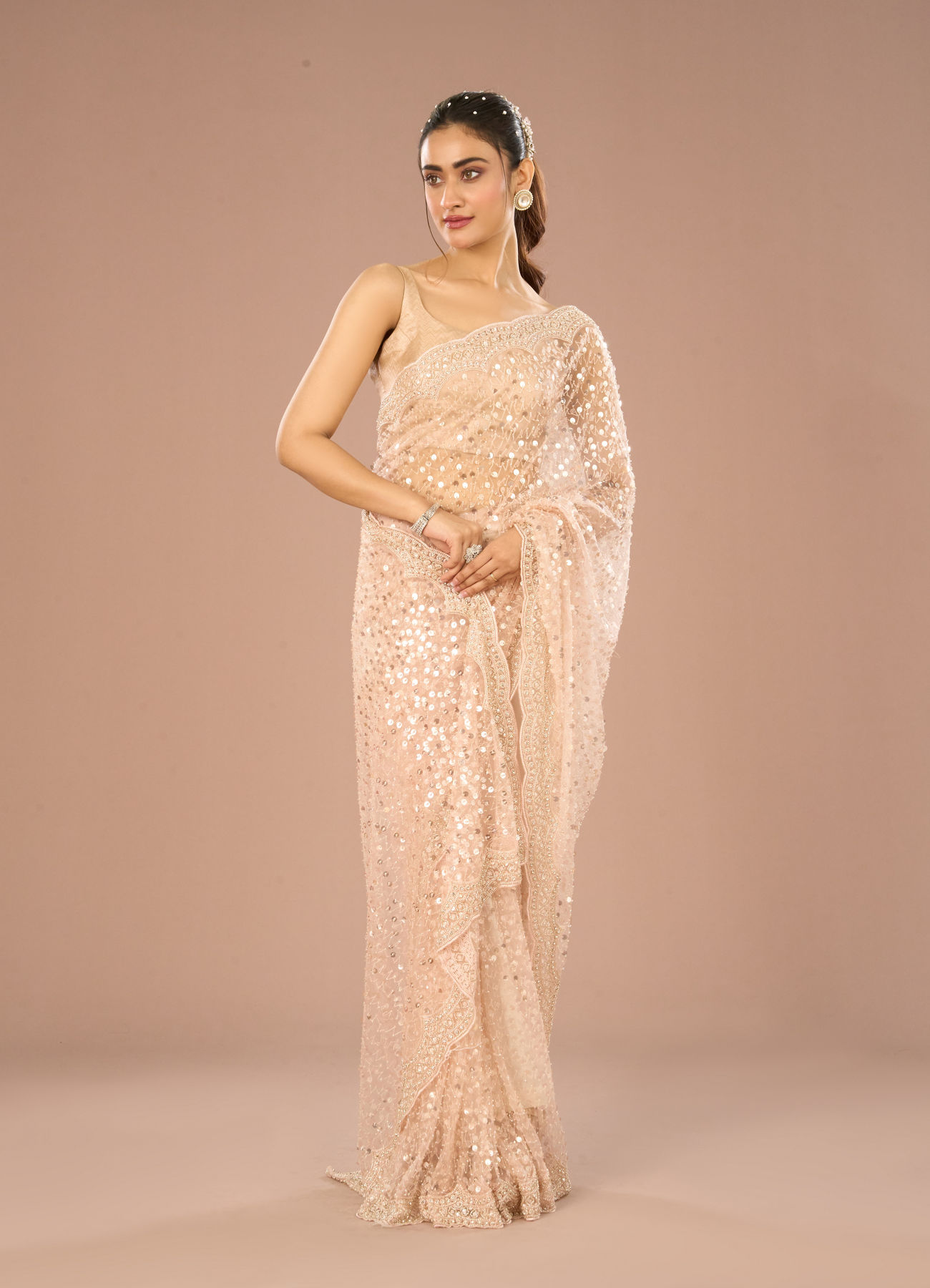 Mohey Women Stellar Peach Saree