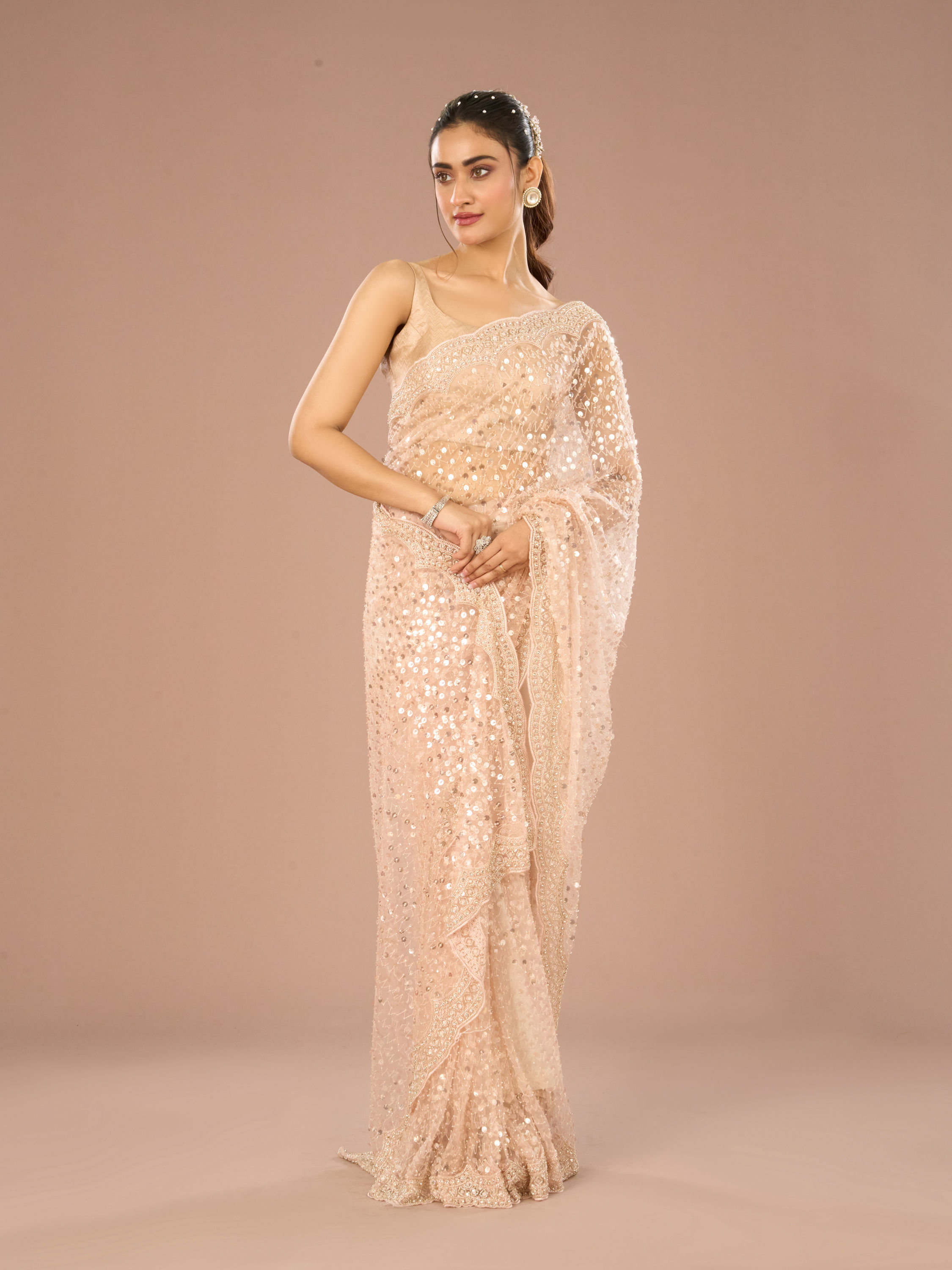 Mohey Women Stellar Peach Saree