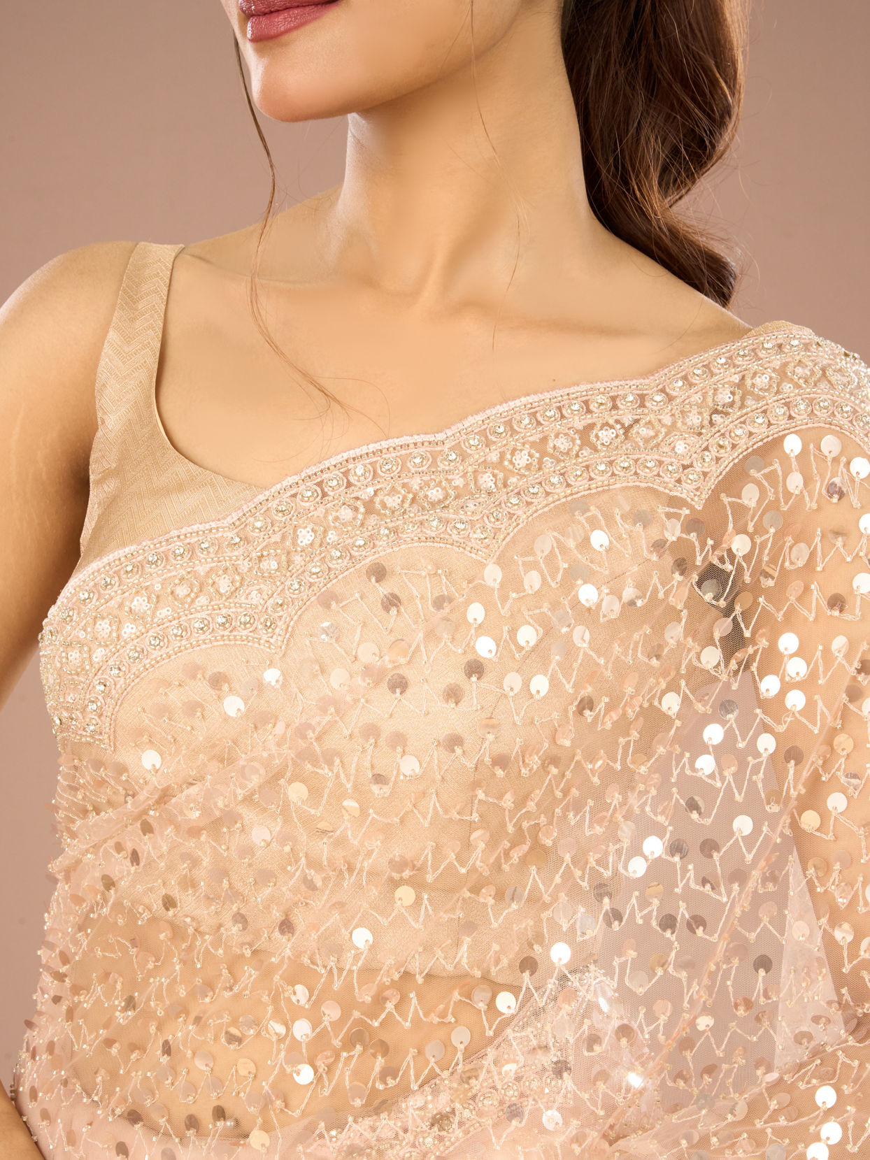 Mohey Women Stellar Peach Saree