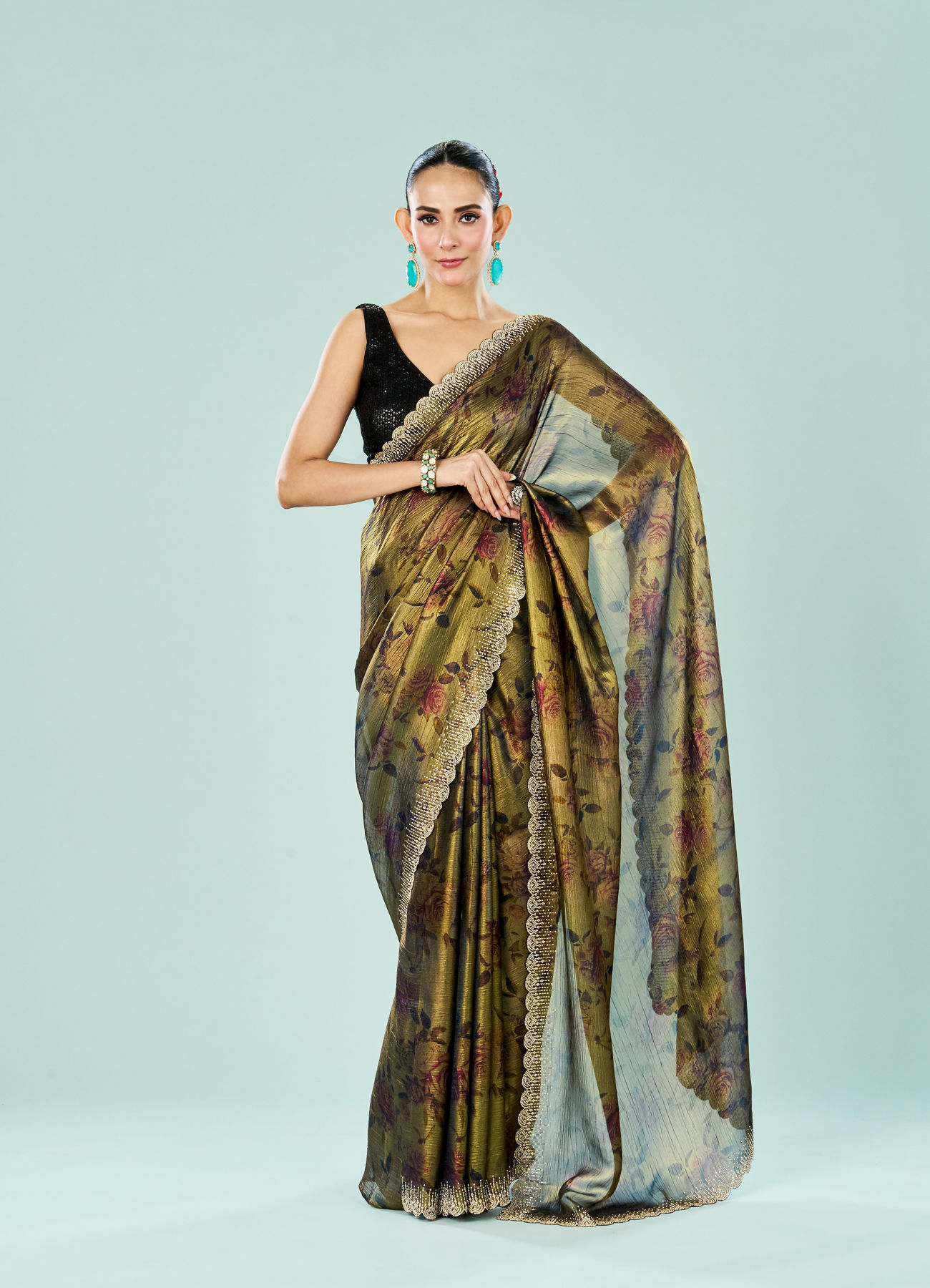 Mohey Women Ethereal Blue Organza Saree