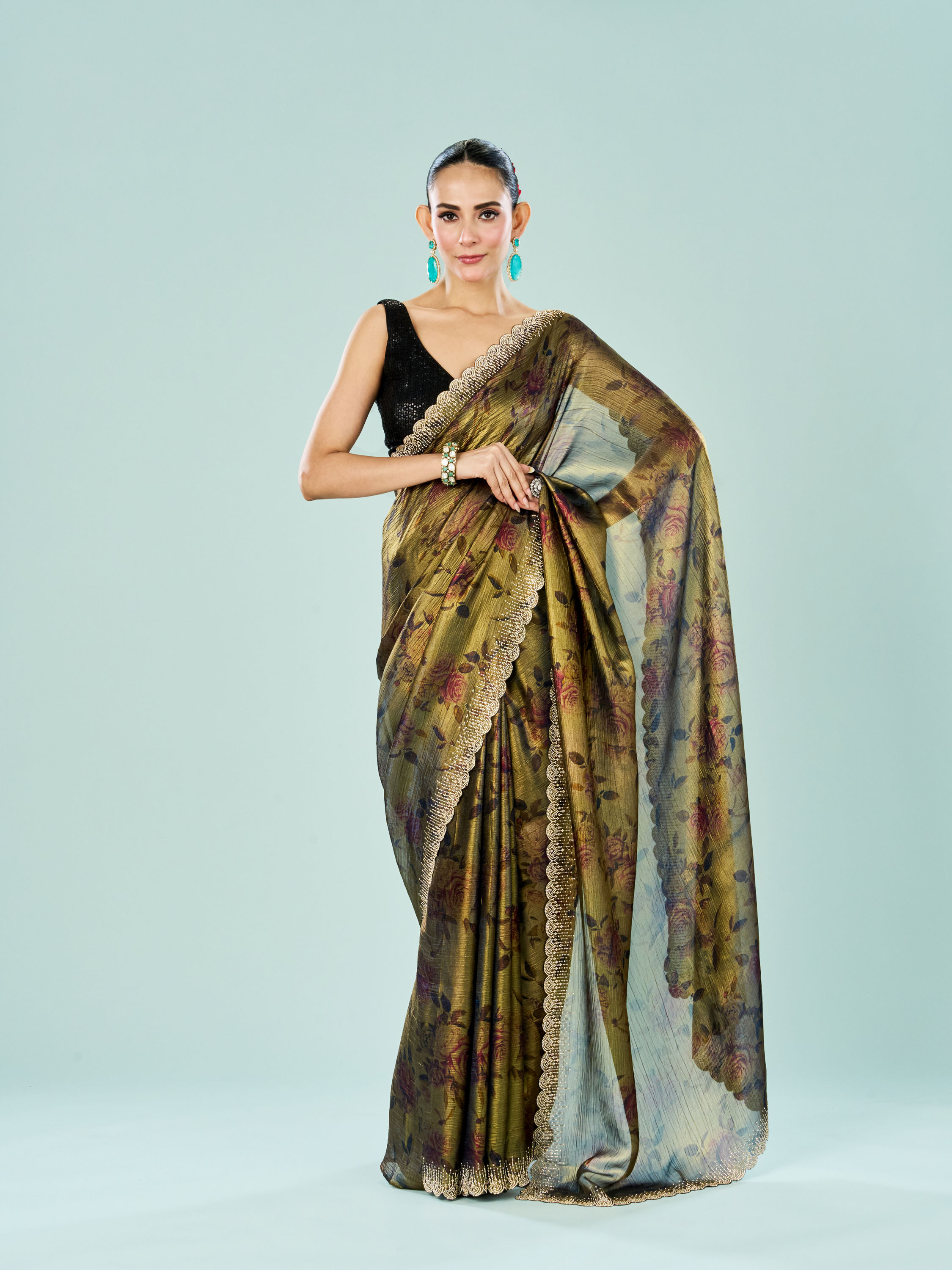 Mohey Women Ethereal Blue Organza Saree