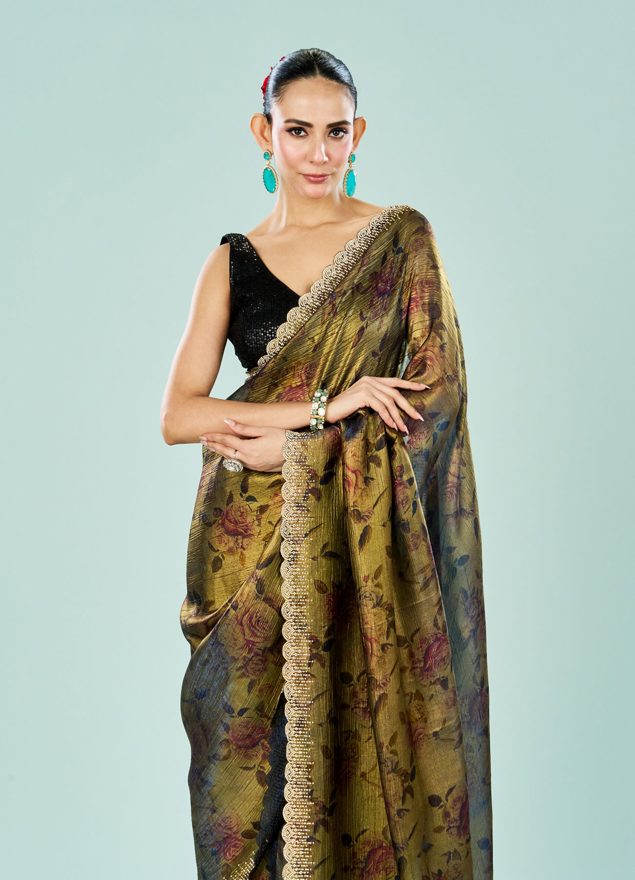 Mohey Women Ethereal Blue Organza Saree
