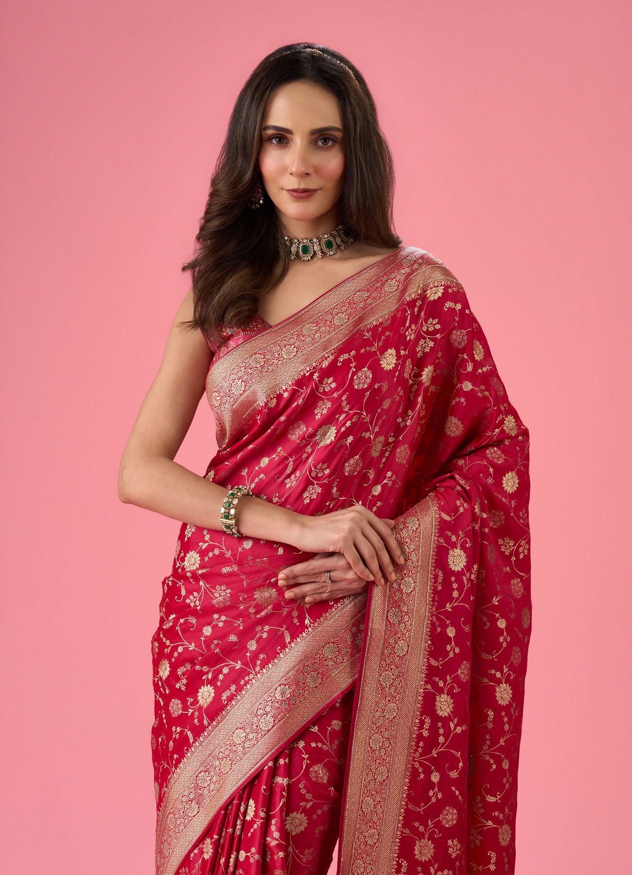 Mohey Women Radiant Pink Elegance Saree