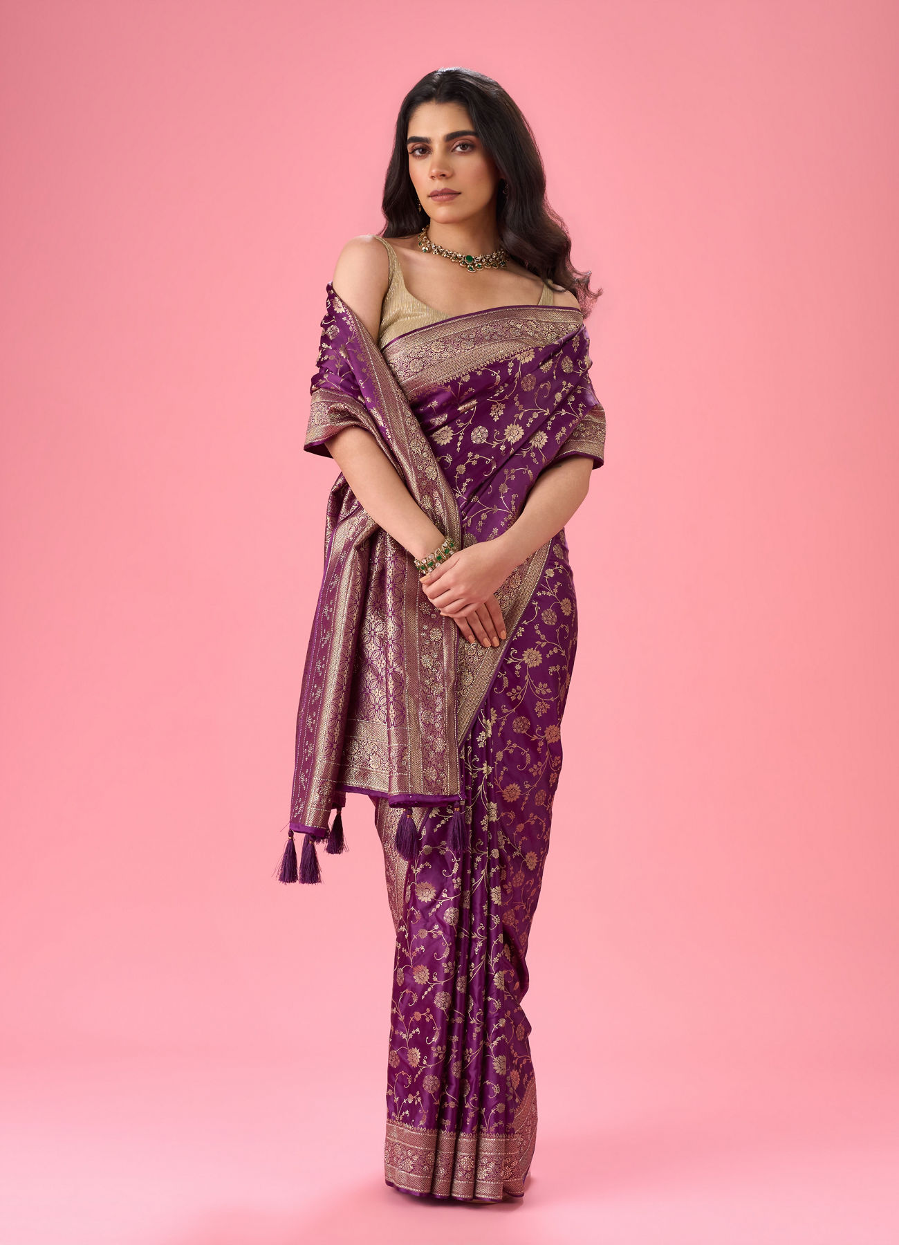 Mohey Women Radiant Purple Elegance Banarasi Saree
