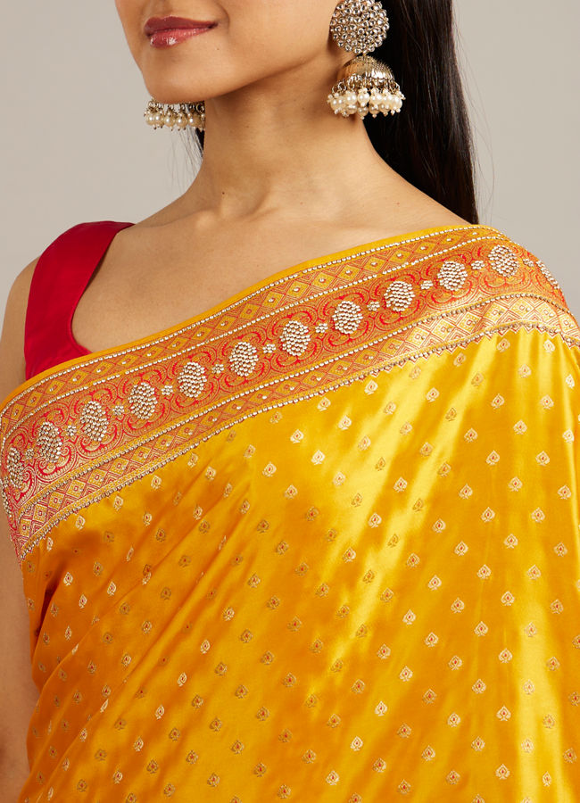 Mohey Women Mustard Yellow Elegance Saree