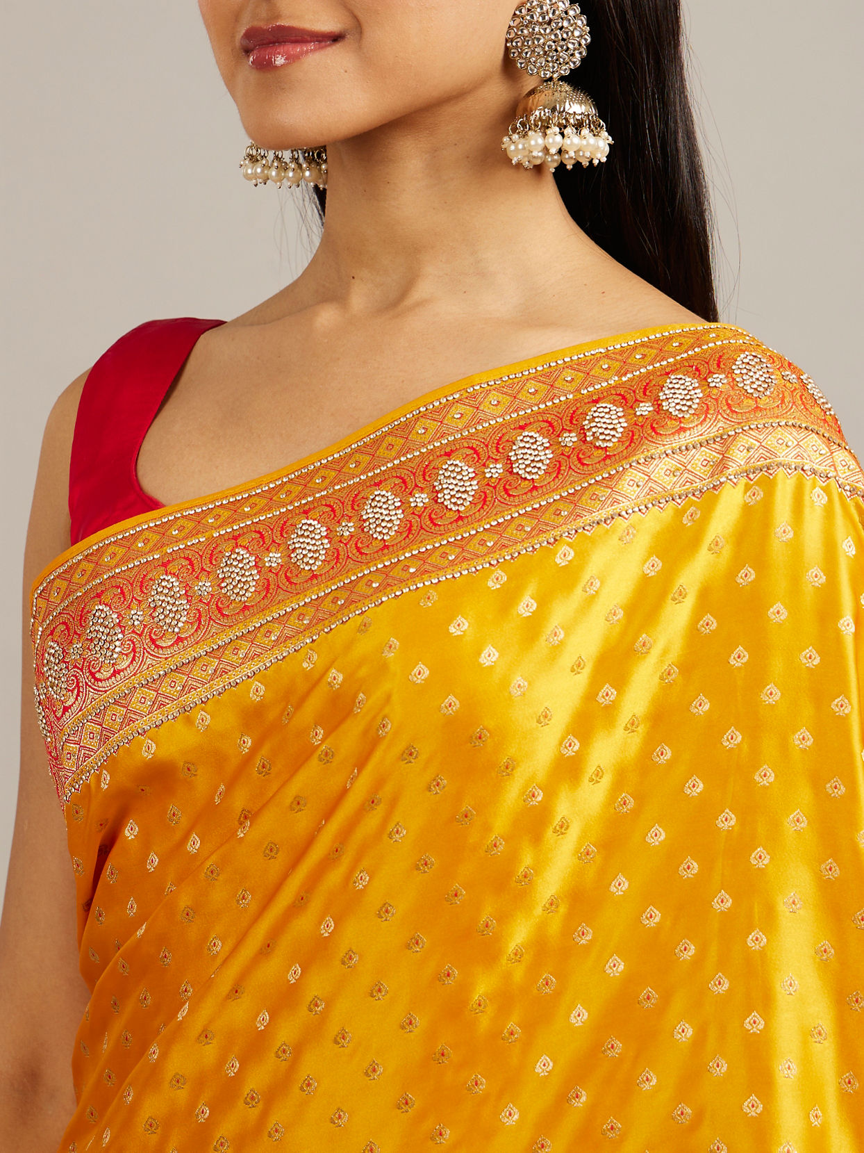 Mohey Women Mustard Yellow Elegance Saree