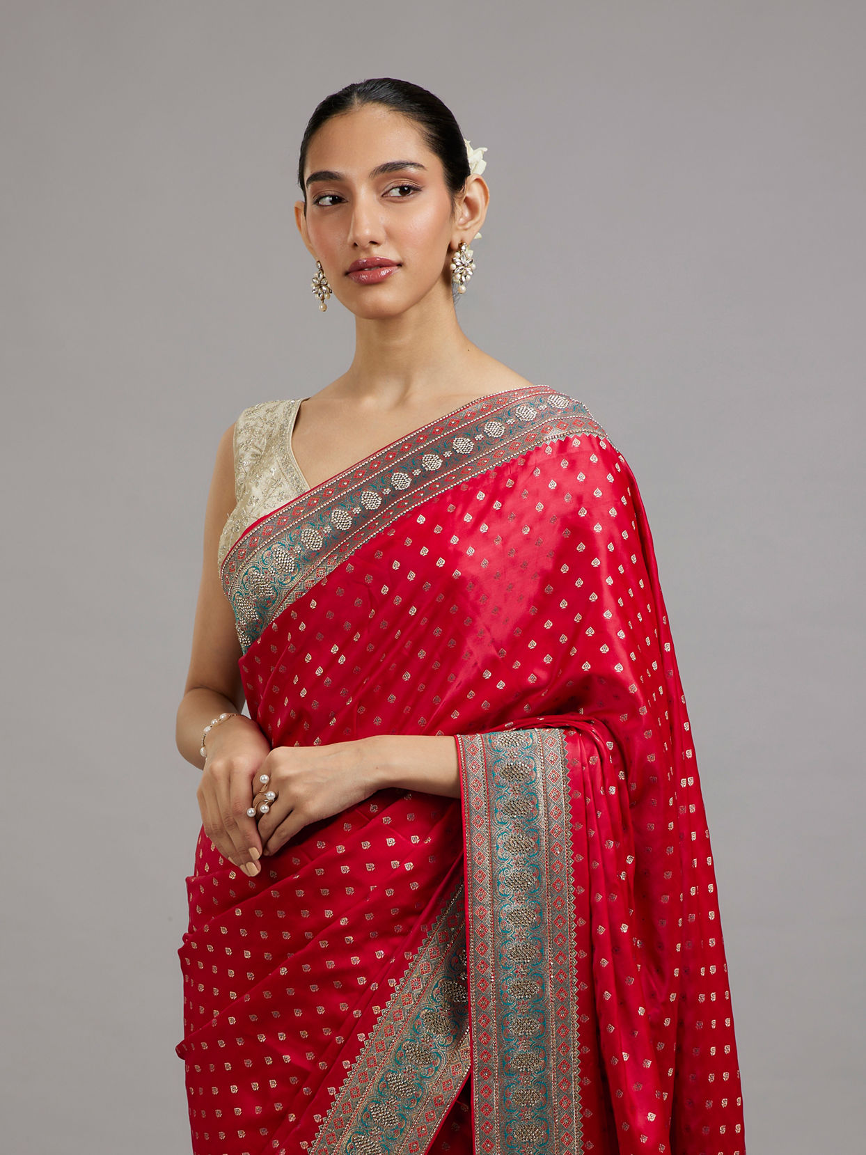 Mohey Women Ravishing Rani Pique Saree