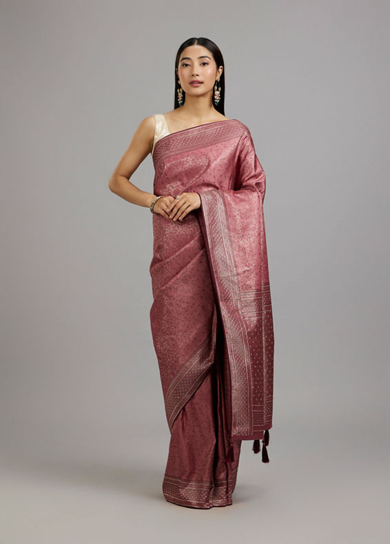 Mohey Women Dusty Pink Elegance Saree