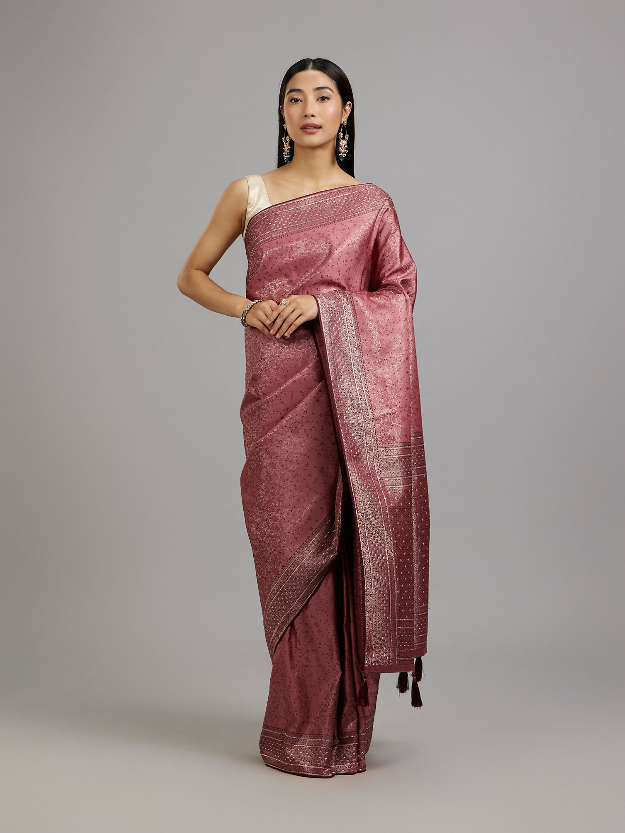 Mohey Women Dusty Pink Elegance Saree