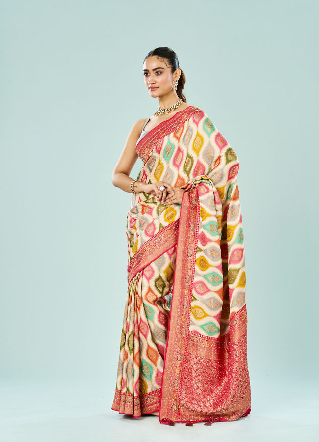 Mohey Women Radiant Cream Satin Saree