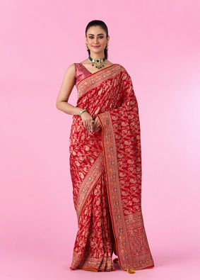 Mohey Women Fiery Red Elegance Banarasi Saree