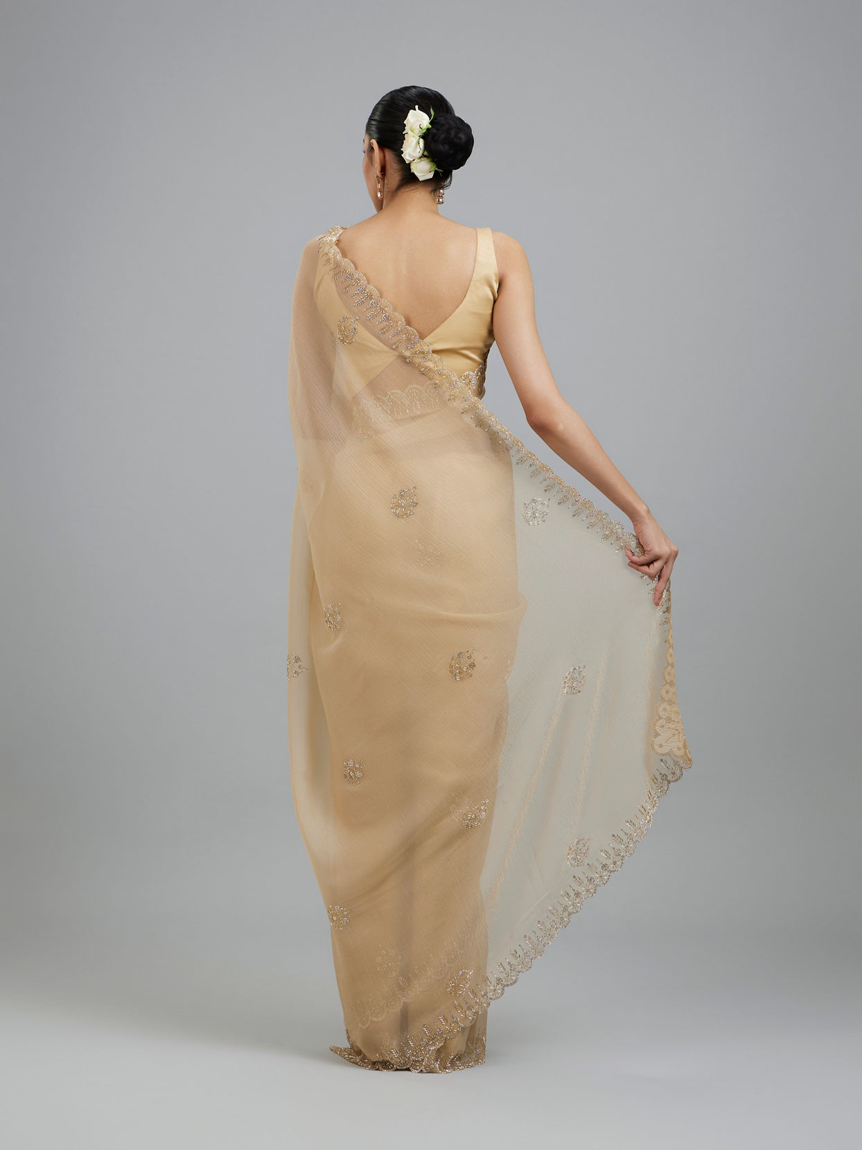Mohey Women Beige Elegance Chinon Saree