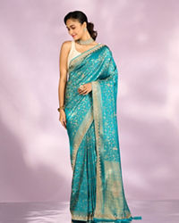 Mohey Women Emerald Enchantment Saree
