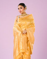Mohey Women Sunlit Glow Saree