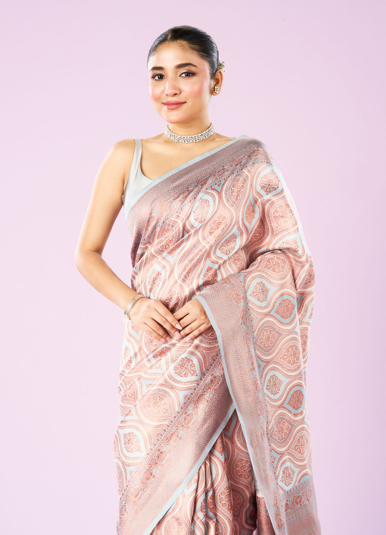 Mohey Women Light Blue Art Silk Saree