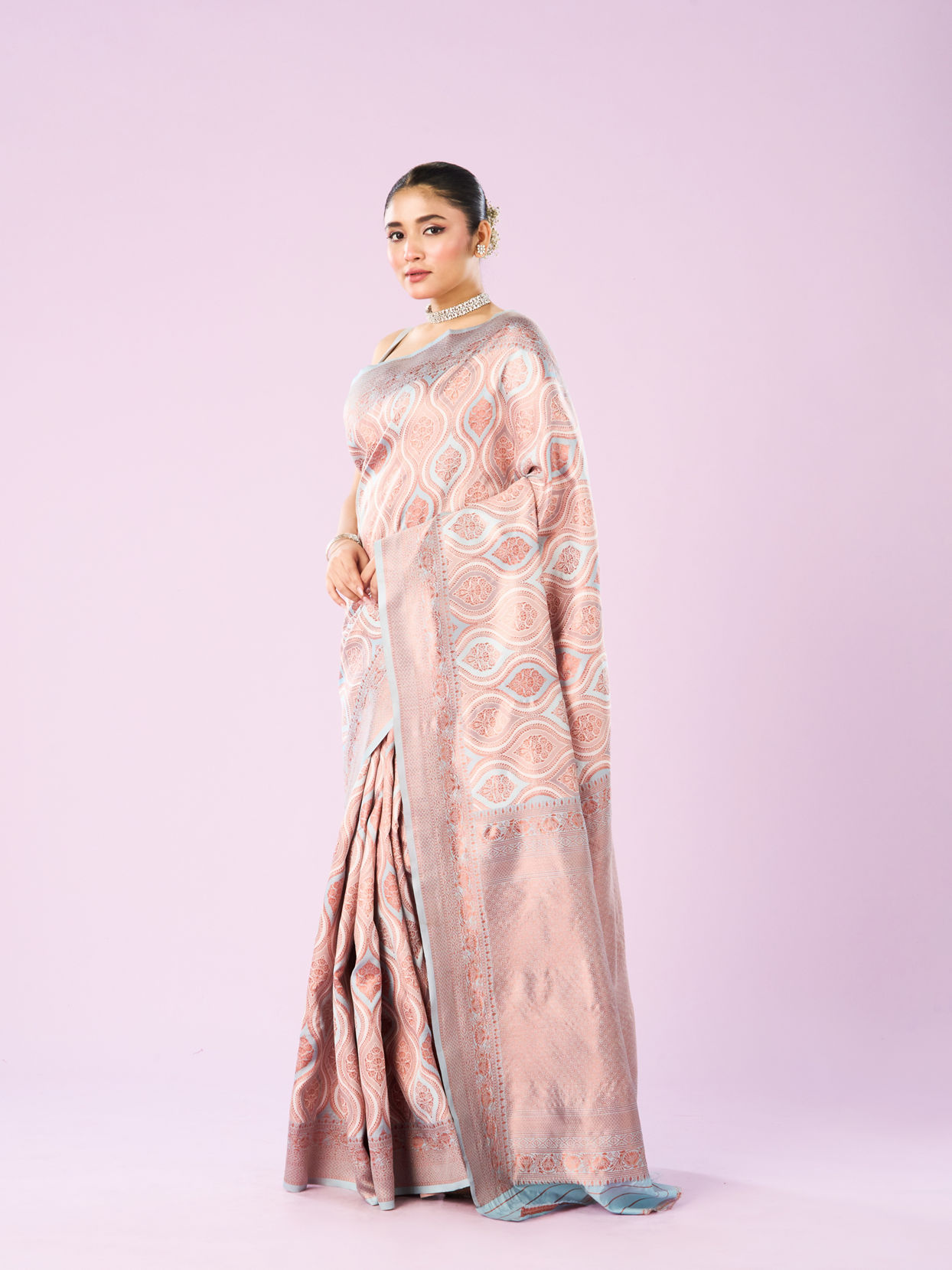 Mohey Women Light Blue Art Silk Saree