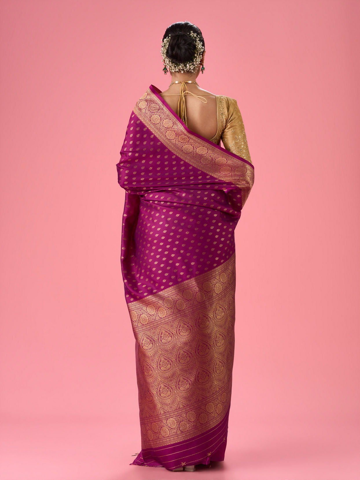 Mohey Women Wine Red Festivity Saree