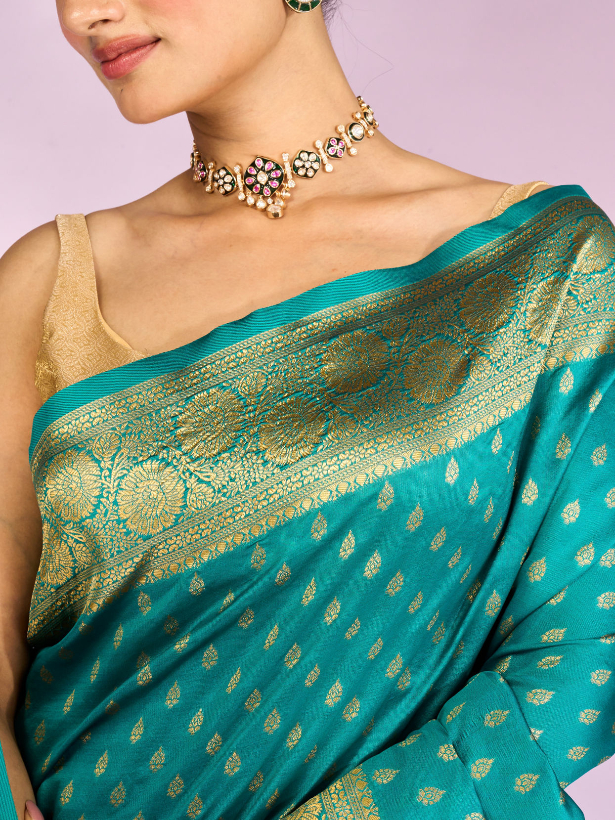 Mohey Women Gleaming Rama Green Silk Saree