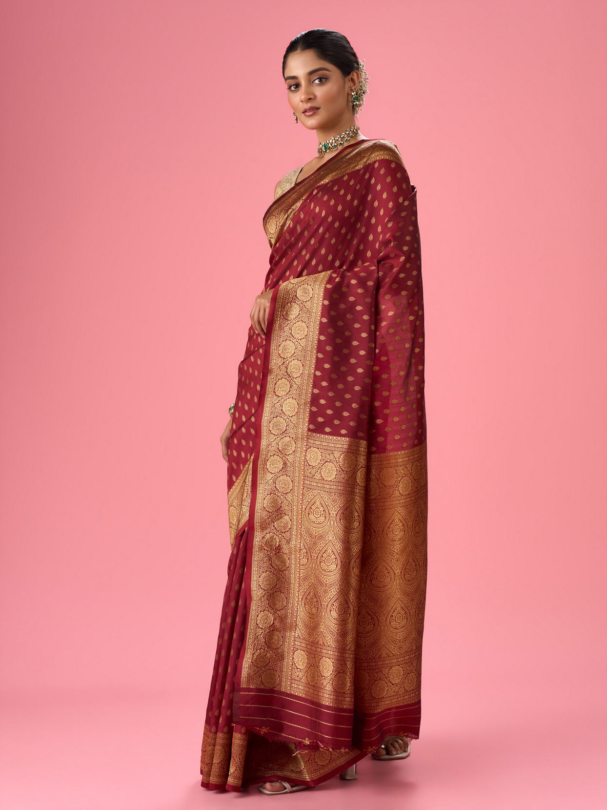 Mohey Women Radiant Rust Red Saree