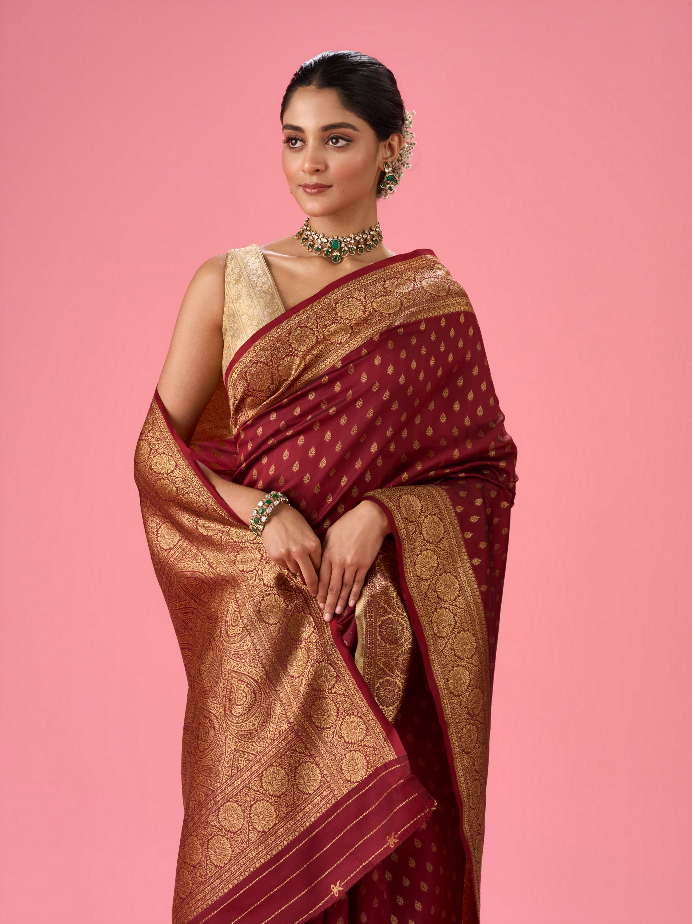 Mohey Women Radiant Rust Red Saree