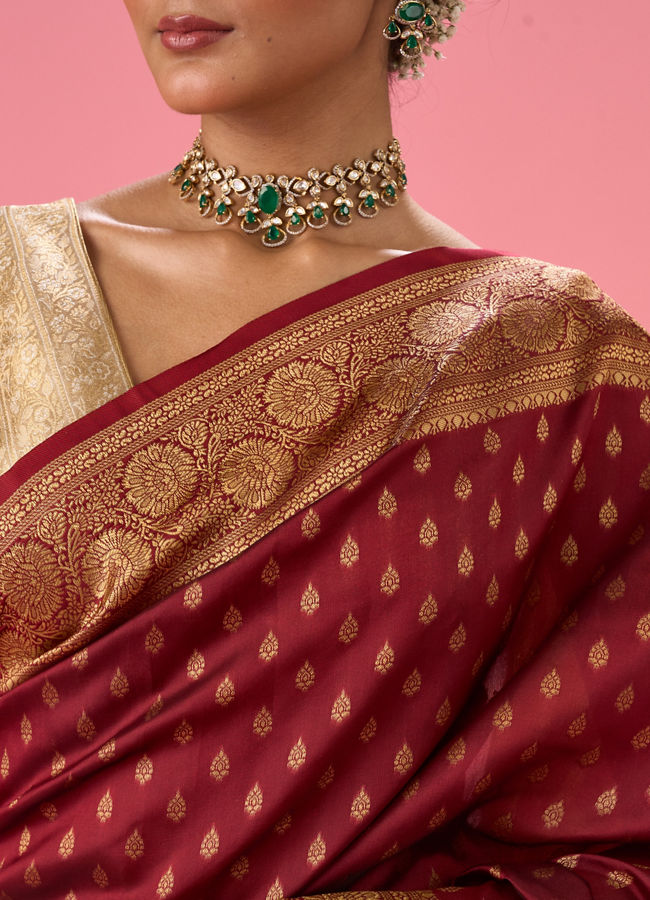 Mohey Women Radiant Rust Red Saree