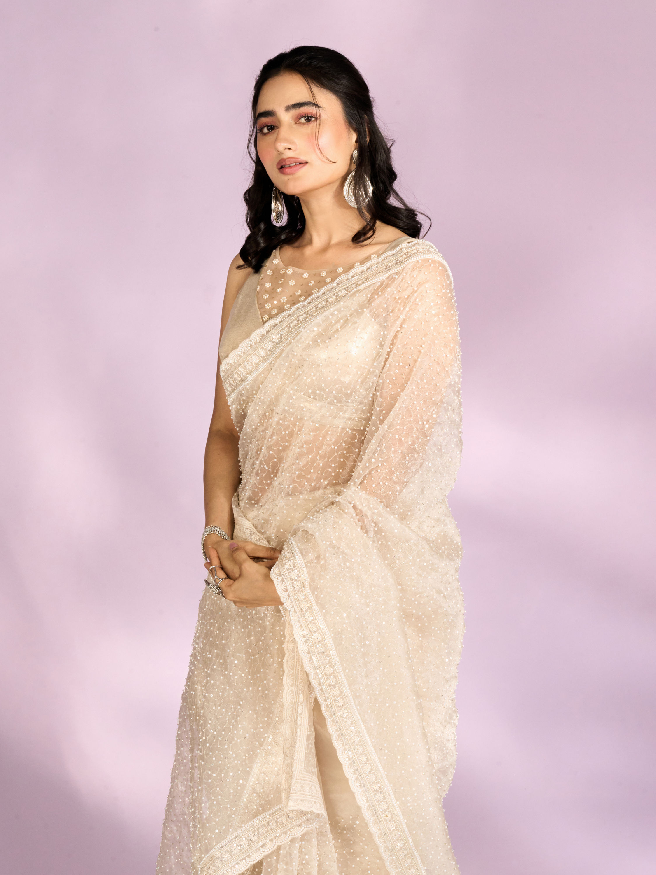 Mohey Women Elegance Redefined Cream Saree