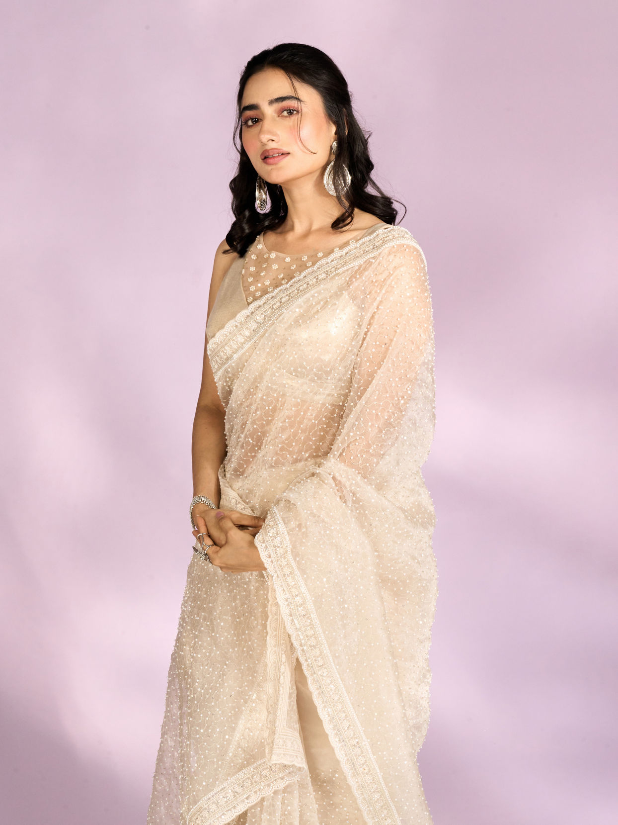 Mohey Women Elegance Redefined Cream Saree